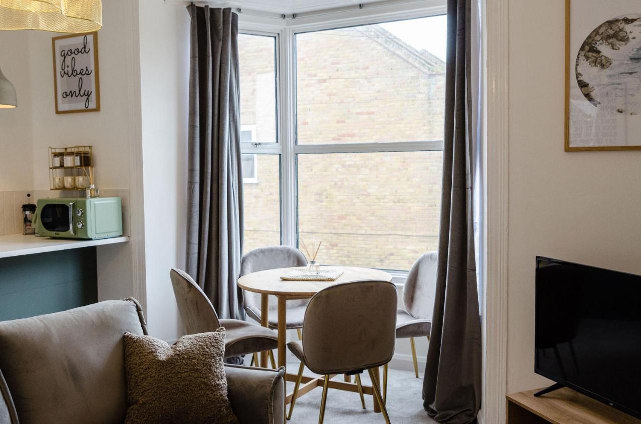 Central Chic Margate Apartment, Edge Of Old Town! Exterior foto